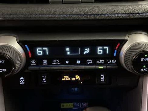 Used 2023 Toyota RAV4 XSE AWD/4WD image 20
