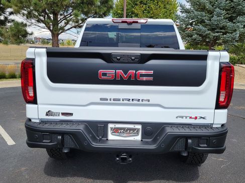 New 2026 GMC Sierra 1500 AT4X w/ AT4X AEV Edition image 9