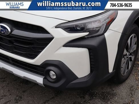 Used 2024 Subaru Outback Limited AWD/4WD image 10