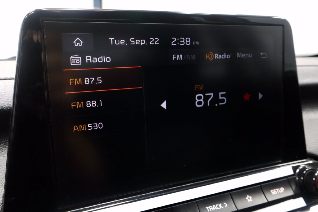 Used 2023 Kia Forte LXS FWD image 3