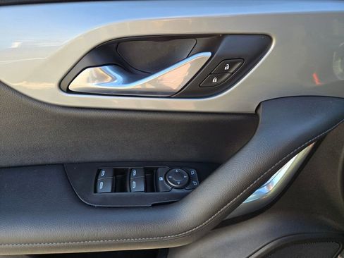 Used 2020 Chevrolet Blazer LT image 17