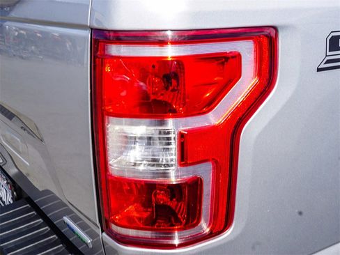 Used 2018 Ford F150 XL w/ Equipment Group 101A Mid image 7