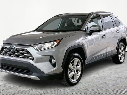 Used 2021 Toyota RAV4 Limited image 3