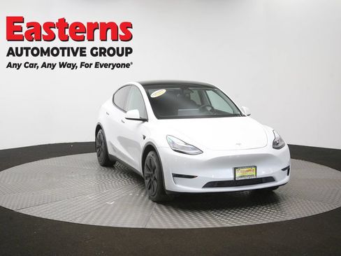 Used 2021 Tesla Model Y Long Range AWD/4WD image 46