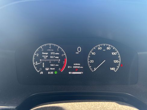 Used 2024 Honda CR-V LX image 11