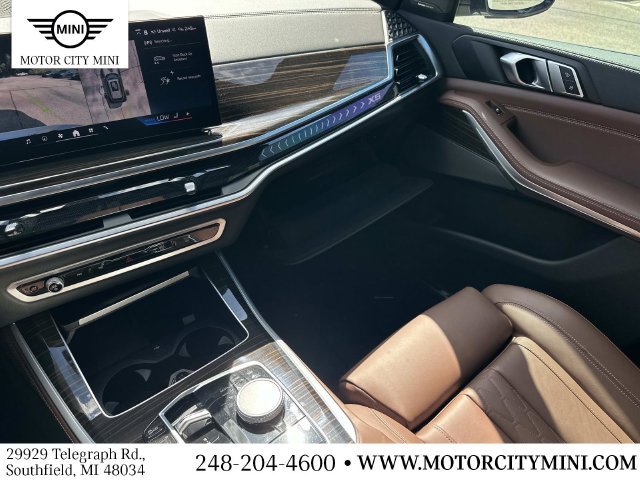 Used 2024 BMW X5 xDrive40i w/ M Sport Package AWD/4WD image 36