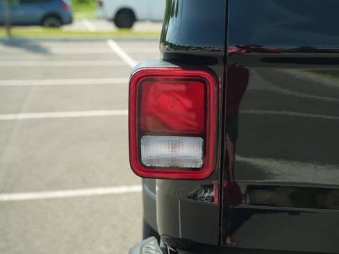New 2026 Jeep Gladiator Sport w/ Dual Top Group AWD/4WD image 42