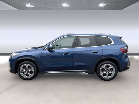 Used 2025 BMW X1 xDrive28i AWD/4WD image 2