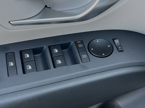 New 2025 Hyundai Tucson SEL image 13