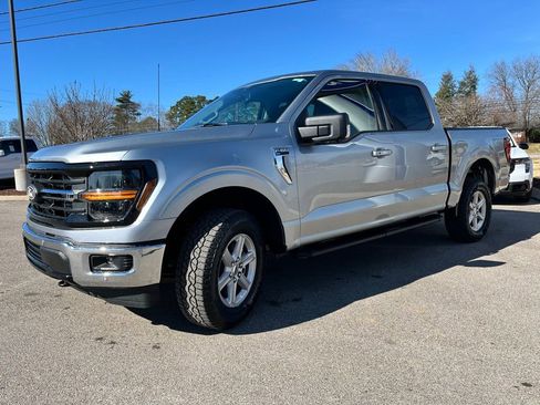 New 2026 Ford F150 XLT w/ Equipment Group 302A MID image 3