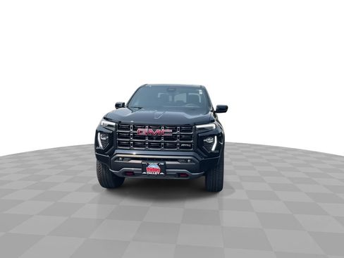 Certified 2025 GMC Canyon AT4 w/ Nightfall Edition AWD/4WD image 3