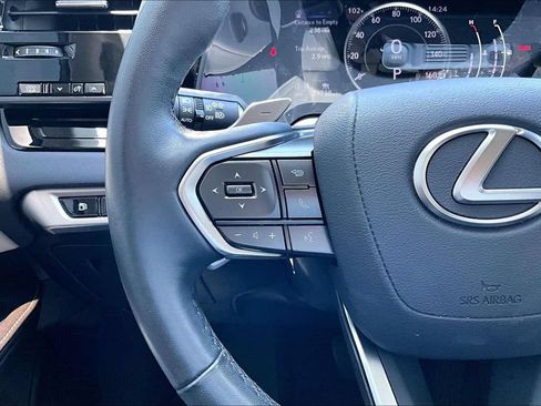 Used 2024 Lexus RX 350 FWD w/ Technology Package image 6