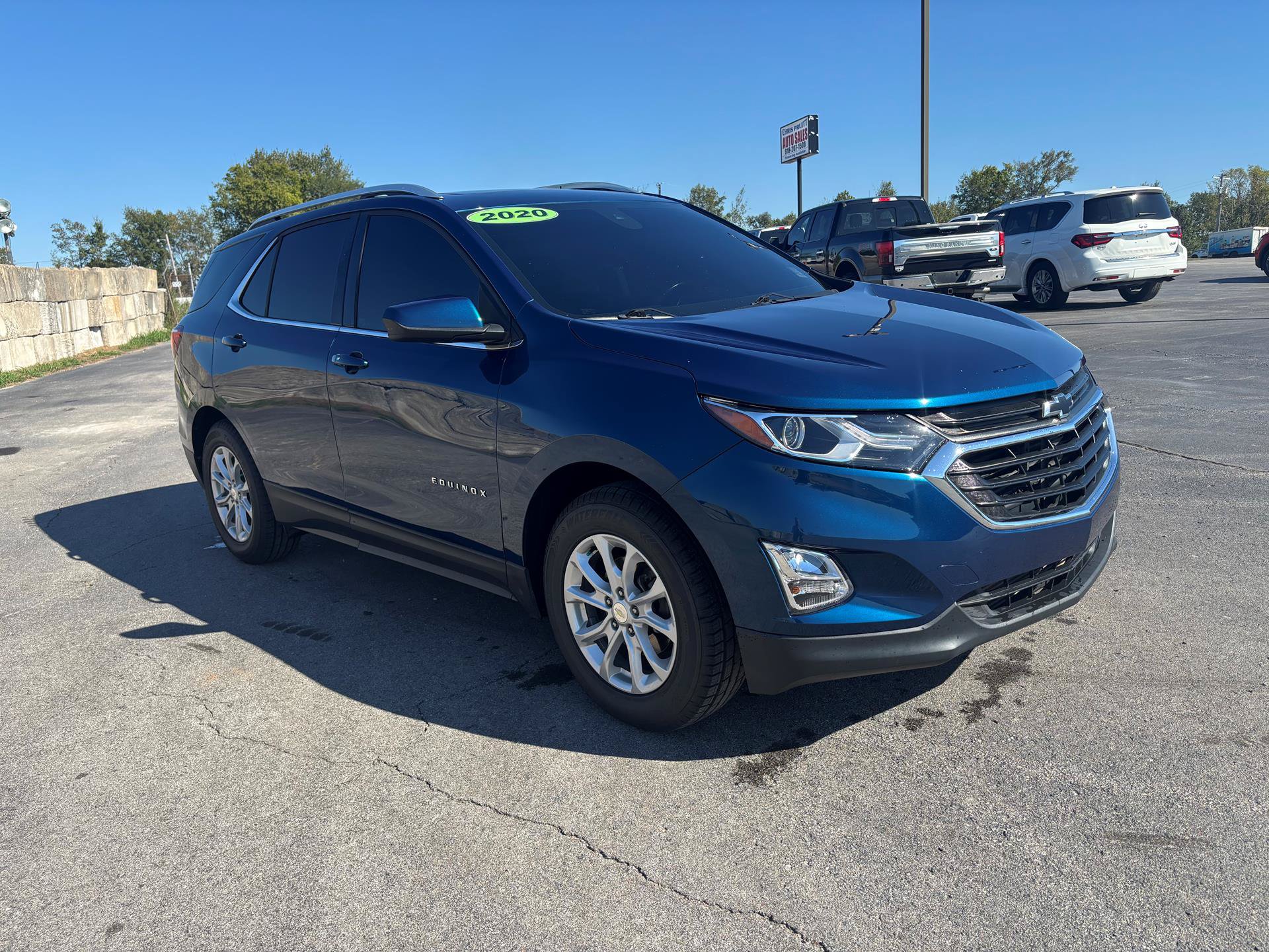 Used 2020 Chevrolet Equinox LT FWD image 1