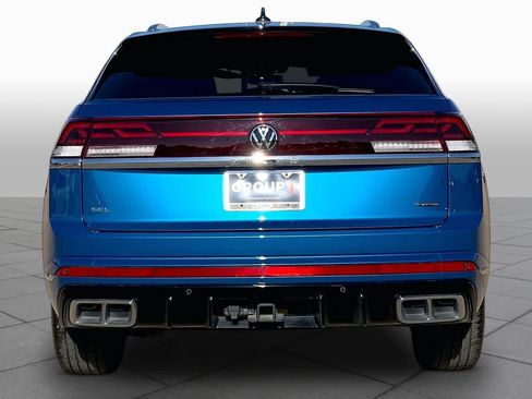 Used 2024 Volkswagen Atlas Cross Sport SEL Premium R-Line AWD/4WD image 5