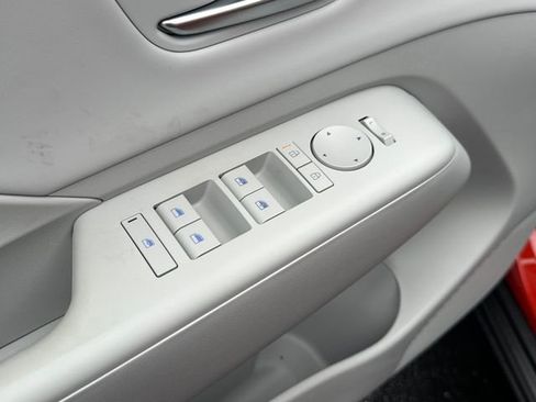 New 2026 Hyundai Kona SEL Premium AWD/4WD image 11