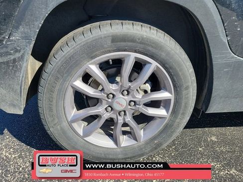 Used 2024 GMC Terrain SLT FWD image 5