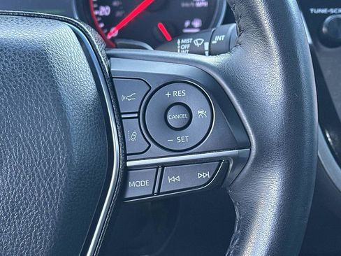 Used 2020 Toyota Camry XSE image 16