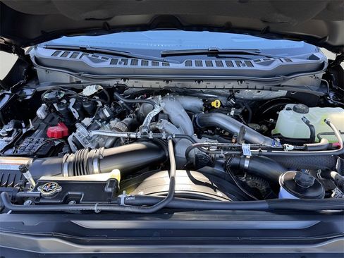 New 2026 Ford F250 Platinum w/ FX4 Off-Road Package image 40