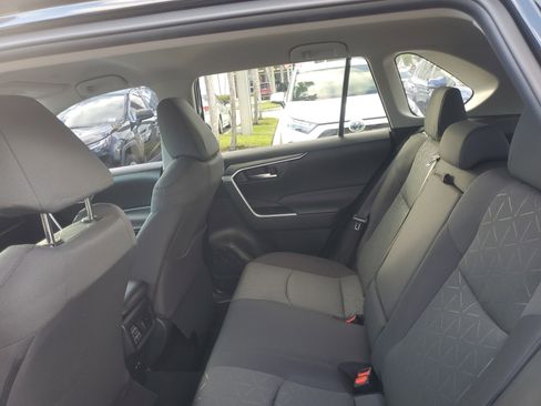 Used 2024 Toyota RAV4 AWD Hybrid image 11