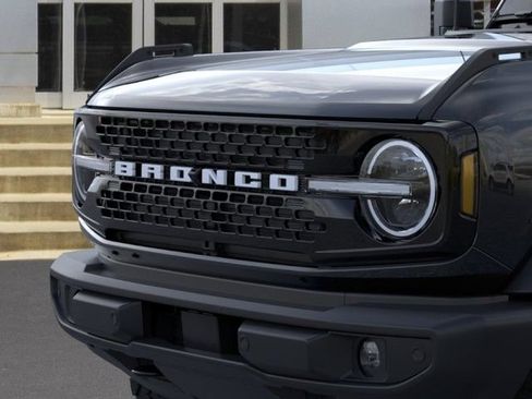 New 2026 Ford Bronco Outer Banks AWD/4WD image 19