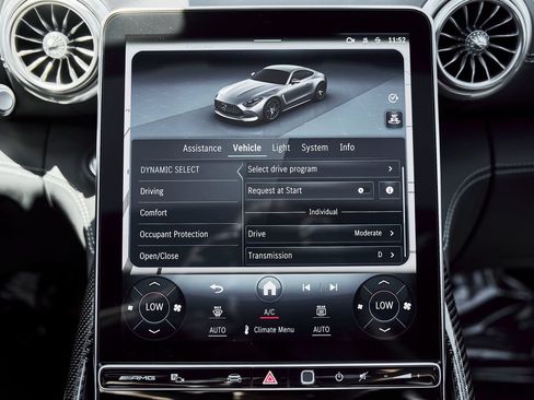 Used 2025 Mercedes-Benz AMG GT 63 image 65