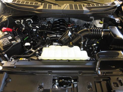 Used 2026 Ford F150 XLT w/ Equipment Group 302A MID AWD/4WD image 28