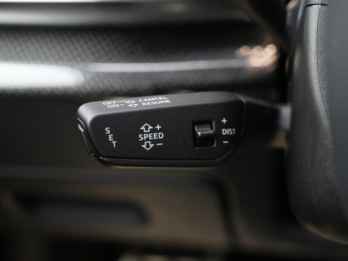 Used 2022 Audi SQ8 Prestige w/ Prestige Package image 52