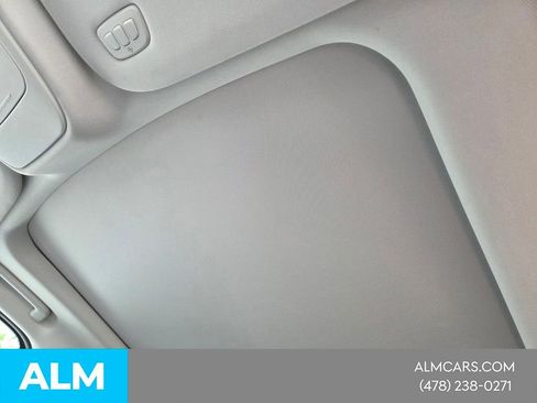 Used 2025 Ford Expedition Platinum AWD/4WD image 24