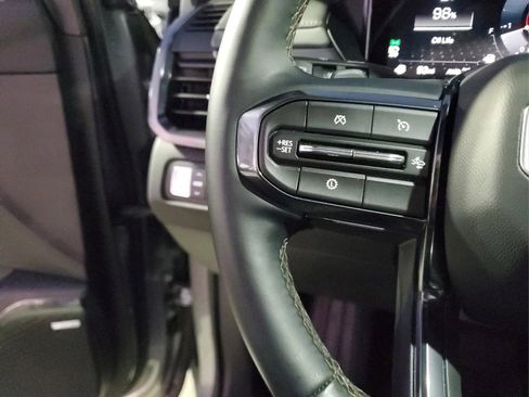 Used 2025 GMC Acadia AT4 image 26