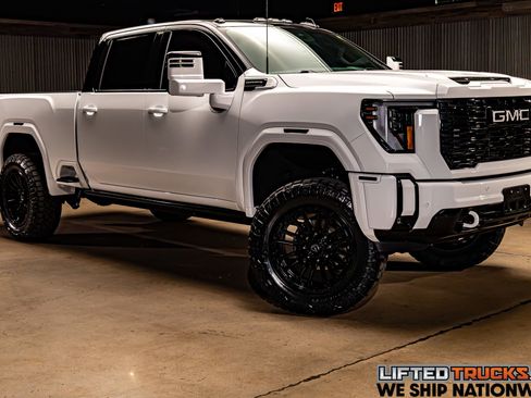 Used 2025 GMC Sierra 2500 Denali Ultimate image 1