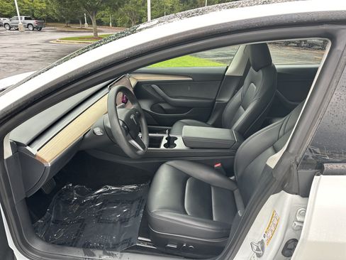 Used 2023 Tesla Model 3 Standard Range RWD image 16