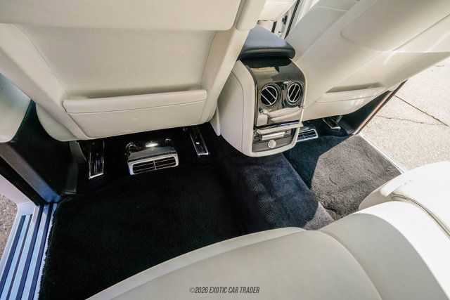 Used 2020 Rolls-Royce Phantom Sedan RWD image 29