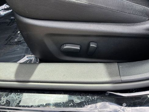 Used 2025 Nissan Altima 2.5 SV image 22