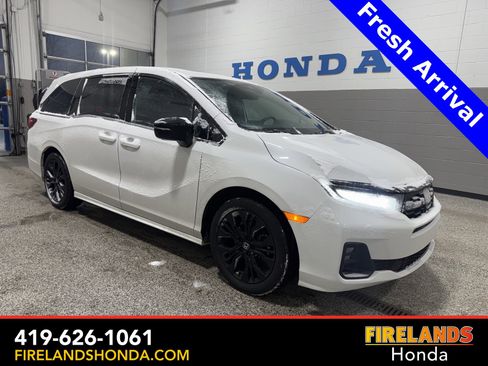 Certified 2025 Honda Odyssey Sport-L image 2