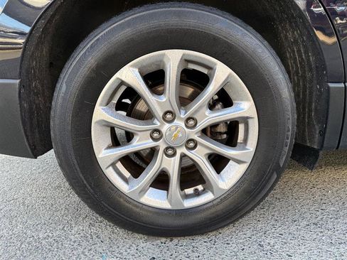 Used 2020 Chevrolet Equinox LT image 12