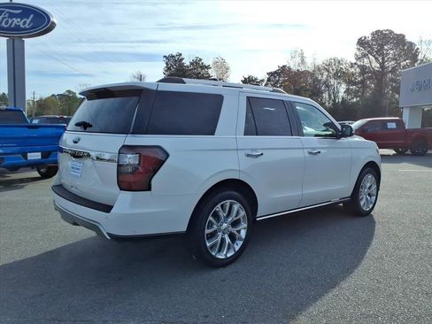 Certified 2019 Ford Expedition Limited w/ Equipment Group 302A image 2