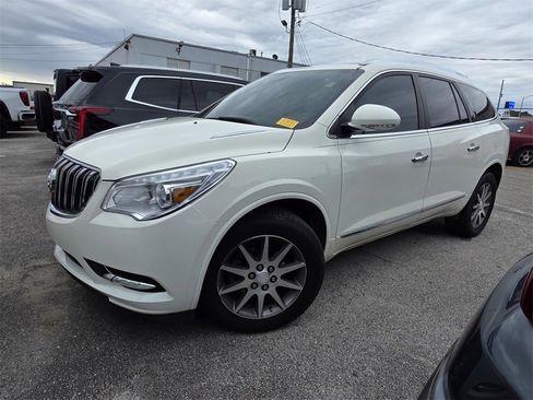 Used 2015 Buick Enclave Leather image 4