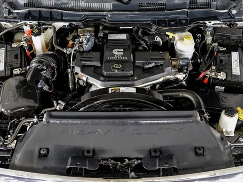 Used 2018 RAM 3500 Laramie w/ Snow Chief Group AWD/4WD image 48