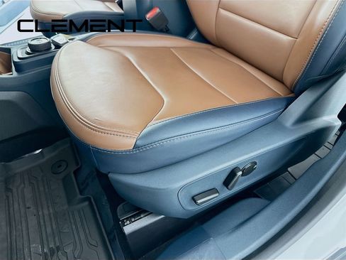 Certified 2024 Ford Maverick Lariat image 29