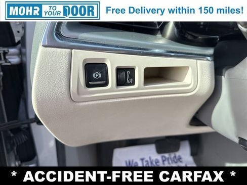 Used 2017 Cadillac XT5 Premium Luxury image 24