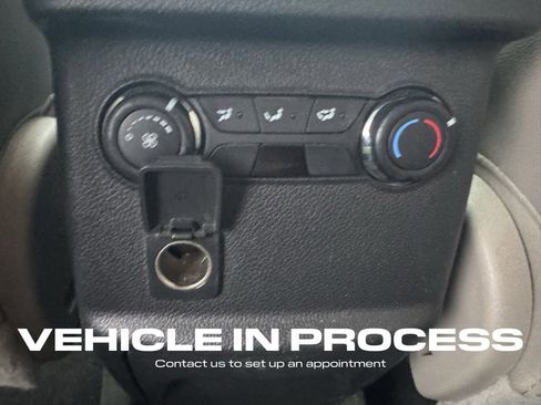 Used 2013 Ford Explorer XLT image 10