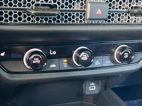 Certified 2024 Honda HR-V Sport image 25