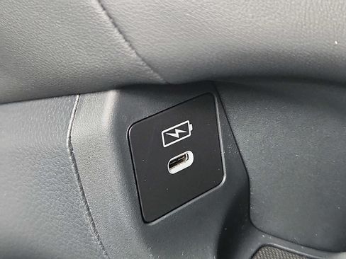 Certified 2026 Honda HR-V LX image 26