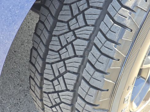 Used 2025 Ford F150 STX w/ Equipment Group 201A FX4 image 13