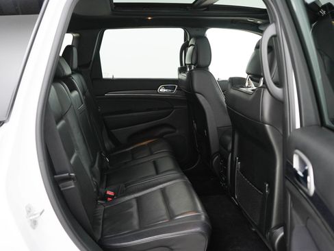 Used 2018 Jeep Grand Cherokee High Altitude AWD/4WD image 13