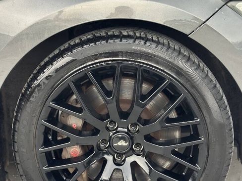 Used 2015 Ford Mustang GT Premium w/ GT Performance Package RWD image 13