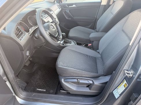 Used 2019 Volkswagen Tiguan S w/ Driver Assistance Package FWD image 18
