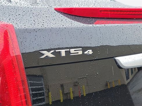 Used 2016 Cadillac XTS Luxury image 26