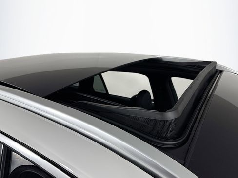 New 2026 Mercedes-Benz GLC 300 image 21