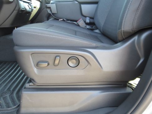 Used 2025 Chevrolet Silverado 1500 Custom w/ Turbomax Blackout Package AWD/4WD image 20